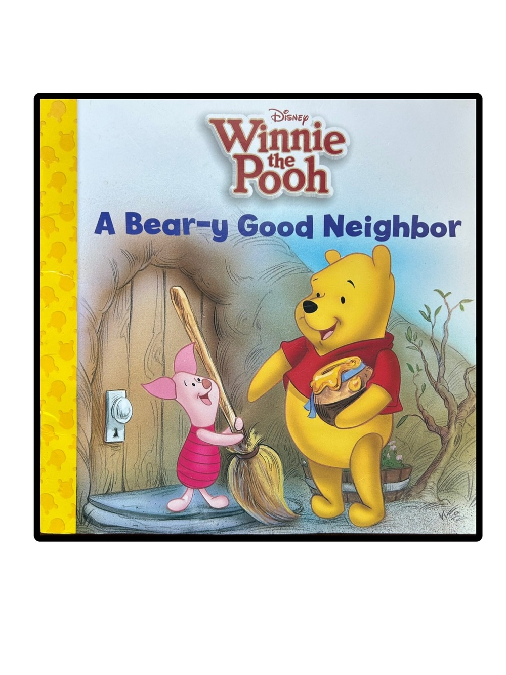 BUNDLE & SAVE 🎉 Disney Winnie-The-Pooh A Bear-y Good Neighbour softcover book